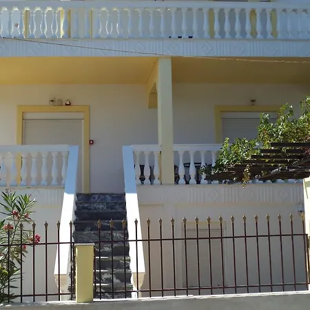 Chryssoula Appartement *